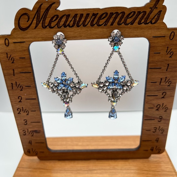 🔶NICKY BUTLER FASHION Blue Crystal Flower Basket Chandelier Drop Earrings NEW - Picture 12 of 16